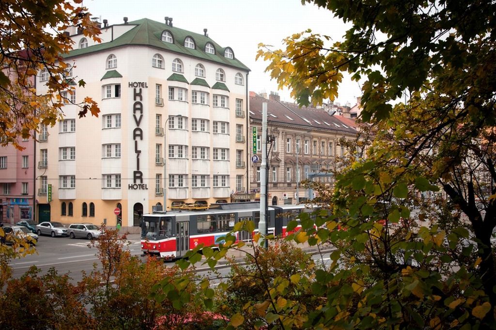 Hotel Kavalir Praga Exterior foto